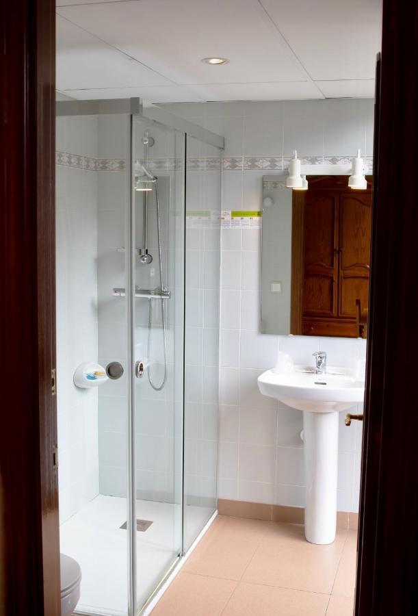 Pensio La Creu Hotel Esterri D'Aneu Ngoại thất bức ảnh