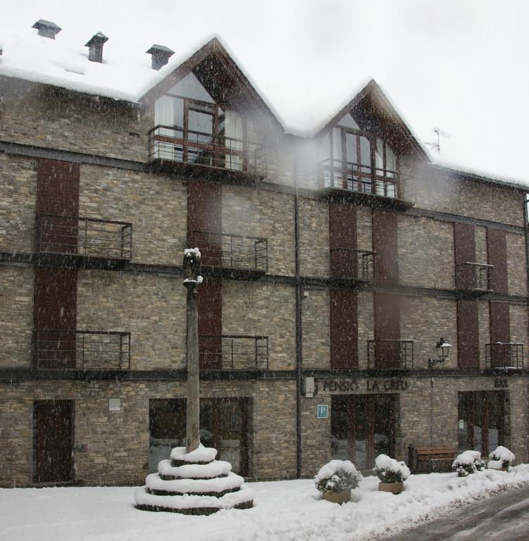 Pensio La Creu Hotel Esterri D'Aneu Ngoại thất bức ảnh